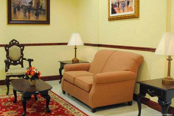 Executive Inn Park Avenue Hotel (Leonardtown)